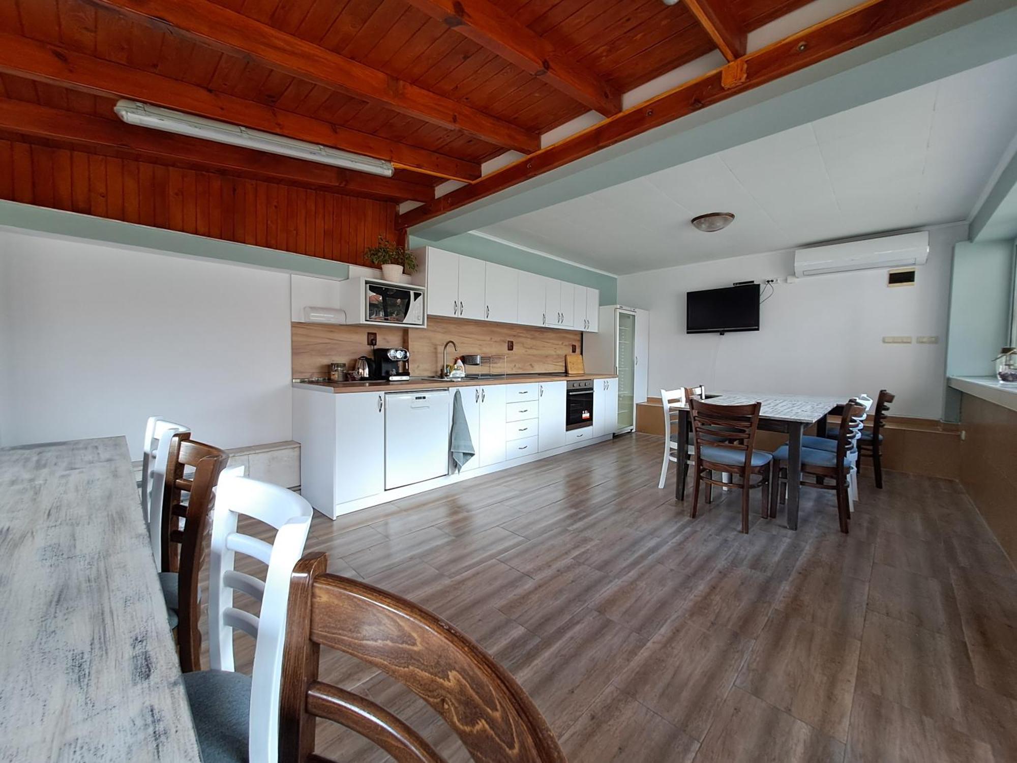Приятелската Къща Hotel Velingrad Ngoại thất bức ảnh